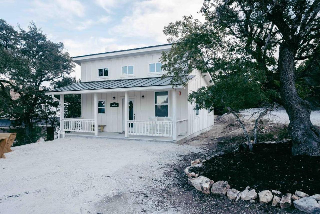 Hummingbird Haus - Hill Country Views On 20 Acres With Firepit Villa Spring Branch Kültér fotó
